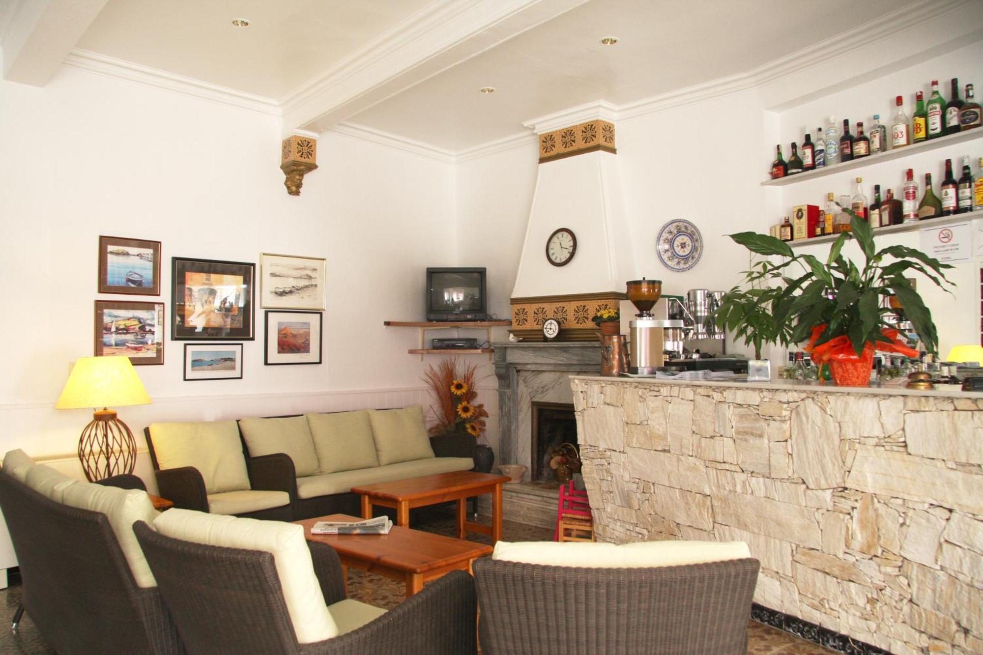 Hostal La Florida Llançà Extérieur photo