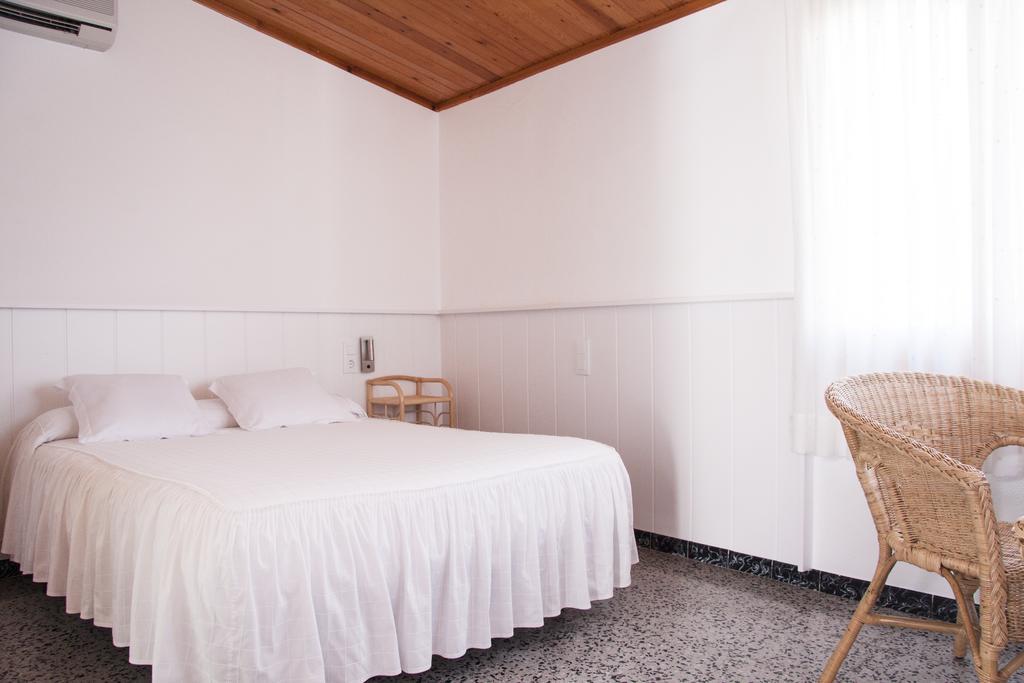 Hostal La Florida Llançà Chambre photo