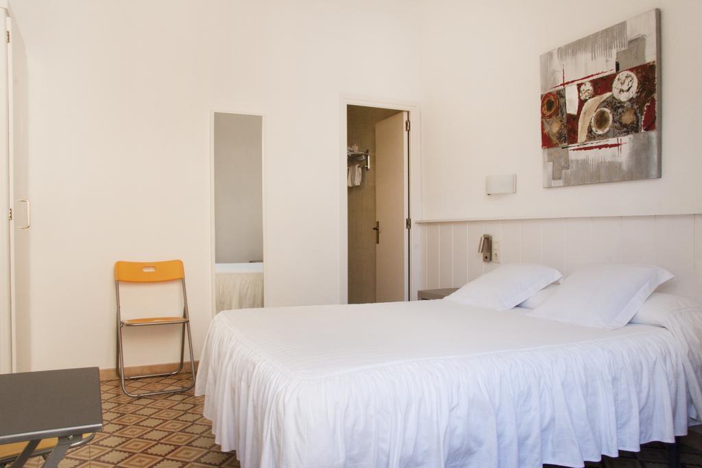 Hostal La Florida Llançà Chambre photo