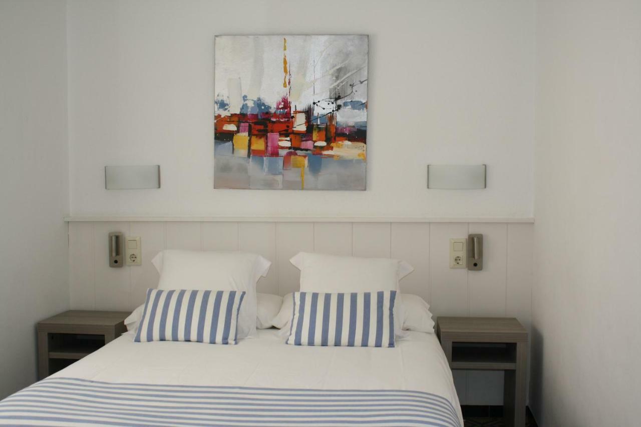 Hostal La Florida Llançà Extérieur photo